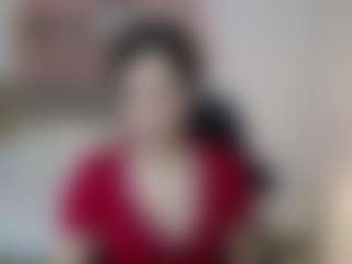 lucia-henao's Live Sex Cam Show