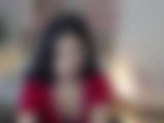 lucia-henao's Live Sex Cam Show