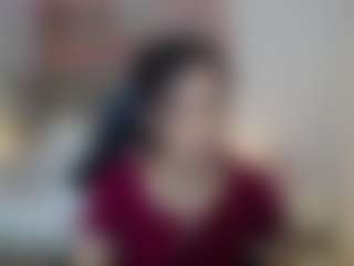 lucia-henao's Live Sex Cam Show