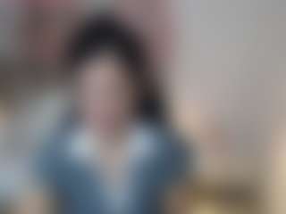 lucia-henao's Live Sex Cam Show