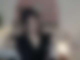 lucia-henao's Live Sex Cam Show
