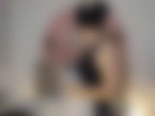 lucia-henao's Live Sex Cam Show