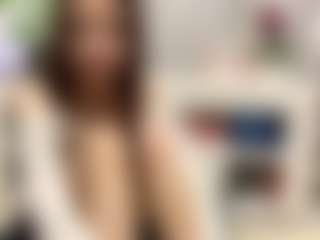Bella's Live Sex Cam Show