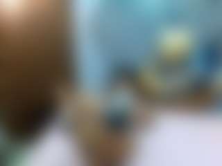 Live cam show with Miiassofiia - Camel Toe on sexylive.show