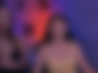 Live cam show with princessnicolee - Average on Big Tits