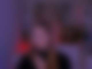 Live cam show with princessnicolee - Granny Brown Hair on Dare Cams