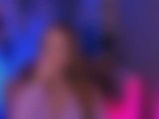 Live cam show with princessnicolee - Strip on Camming Site