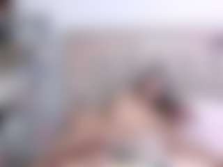 Live cam show with BrinneCastillo - New Squirt on milfzrlive.com