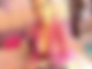 Live cam show with EvelynaGrey - Gray Eyes on TeamSkeetLive