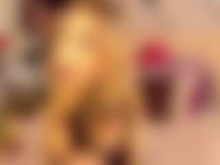 Live cam show with EvelynaGrey - New Squirt on Camsoda