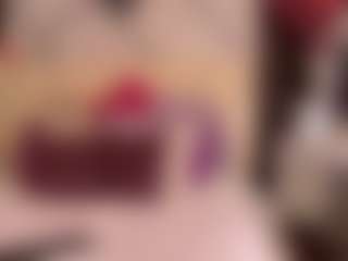 Live cam show with EvelynaGrey - Green Eyes on slutload