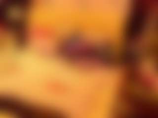 Live cam show with EvelynaGrey - Gray Eyes on Camsoda
