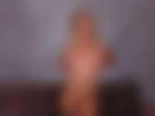 Live cam show with Lady-Alise - Sweet on crypto-cams