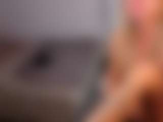 Live cam show with Lady-Alise - Body Massage on Camsoda Late Night