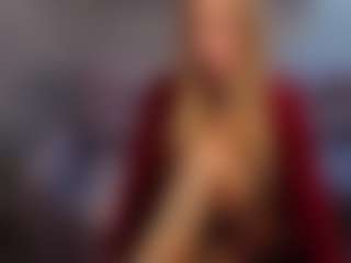 Live cam show with Lady-Alise - Teasing on WildCum
