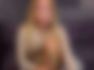 Live cam show with Lady-Alise - Mature on CamClone