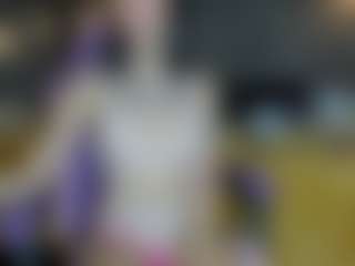 Live cam show with michy-melo - Lesbian on Uber Horny