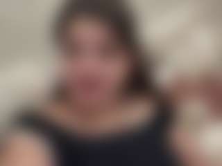 Izabel's Live Sex Cam Show