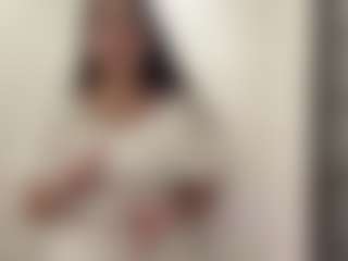 Izabel's Live Sex Cam Show