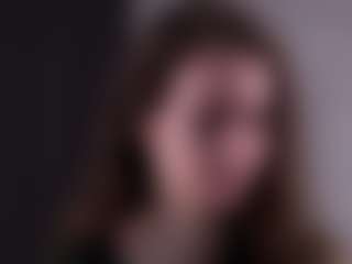 Live cam show with SaranGipson - New Teen (18+) on UwU Esports