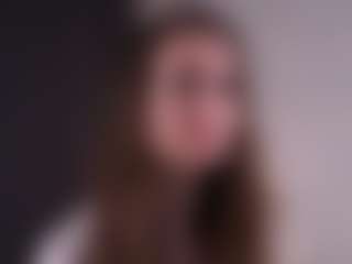 Pokaz na żywo z SaranGipson - New Brown Eyes na Camsoda