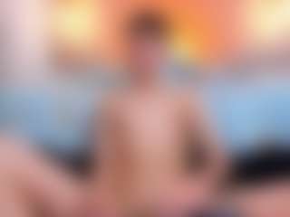 Eithan-wolf's Live Sex Cam Show