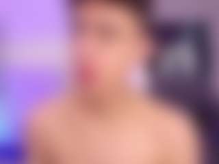 Eithan-wolf's Live Sex Cam Show