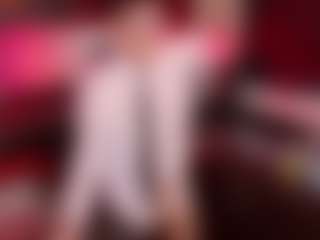 Live cam show with Eithan-wolf - Bedroom on Dolls Live