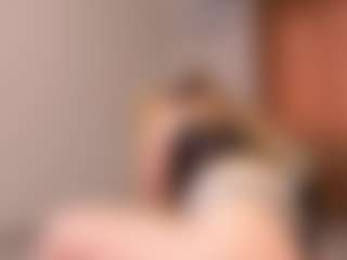 foxkisss's Live Sex Cam Show