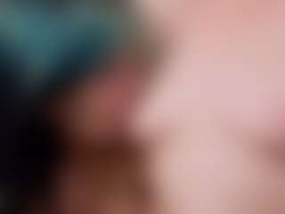 Live cam show with MaryCothron - Strip on Camsoda