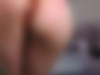 Live cam show with Nicole-Alllen - Normal on crypto-cams