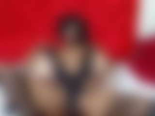 SweetLira's Live Sex Cam Show