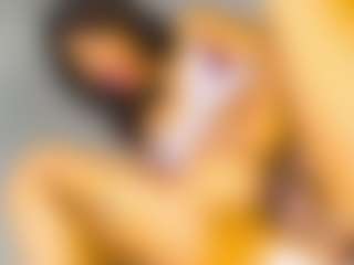 Aliceloveah's Live Sex Cam Show