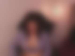 Live cam show with Allia Moon - Colombia on fuck-show.com