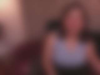 Live cam show with Allia Moon - Colombia Young Adult on Camsoda