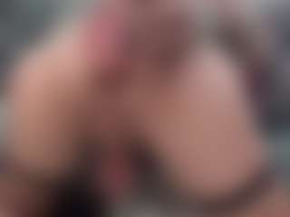 IeshaMatsuda's Live Sex Cam Show