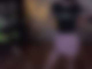 Live cam show with IeshaMatsuda - Tease on TastyBlacksLive