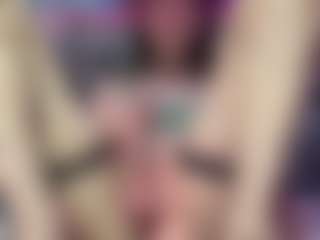IeshaMatsuda's Live Sex Cam Show