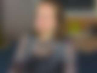 Live cam show with Laminel-Cassia - Nipple Piercings on AdultVida.com