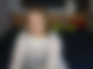 Live cam show with Laminel-Cassia - Sweet on TeamSkeetLive