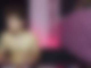 Live cam show with Laramucci - Orgasm on TeamSkeetLive