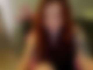 Live cam show with lisaaxfox - Green Eyes on parknlotfishbdy