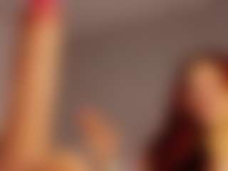 Live cam show with lisaaxfox - Average on Camsoda