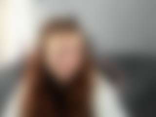 Live cam show with lisaaxfox - Red Hair on fapnchat