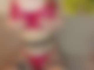 Live cam show with Mia - Bra on fapnchat