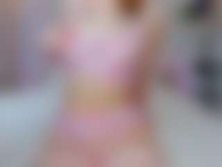 Live cam show with Mia - Sweet on Camming Site