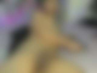 Live cam show with maria-and-robin - Hazel Eyes on Milfs Live