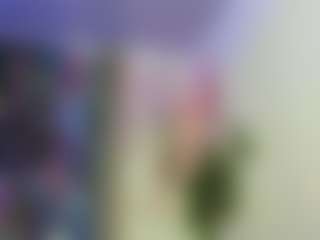Live cam show with maria-and-robin - Eating Pussy on instabang