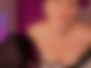 Live cam show with Nancy-Curter - Sweet on Camsoda
