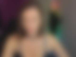 Live cam show with Nancy-Curter - Brown Hair MILF on Adult Interactions